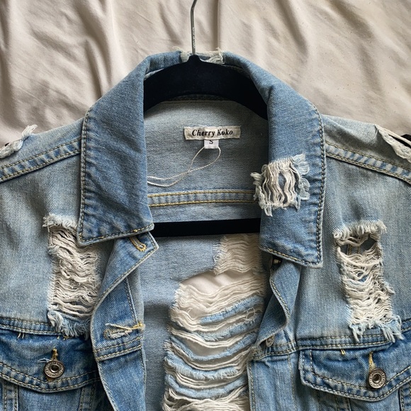 New Ripped Jean Jacket!! - Picture 3 of 4